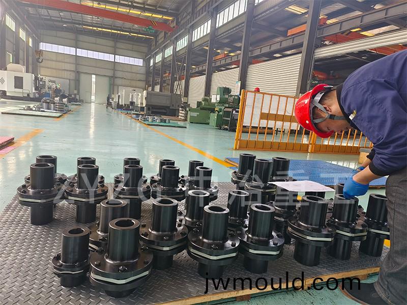 聯(lián)軸器(qi)廠家在操(cao)作(zuo)過(guò)程中使用效果